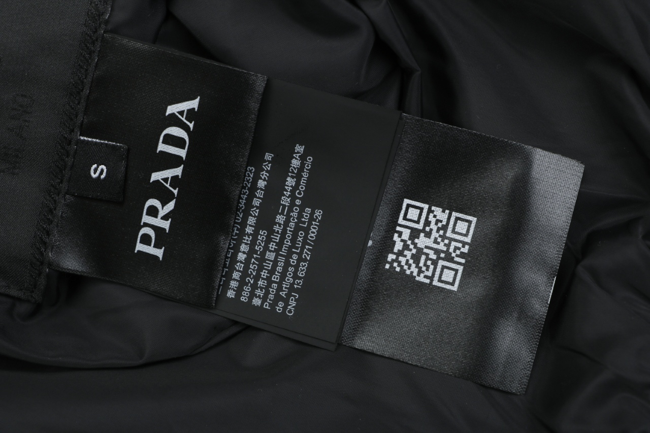 Prada Clothing-332