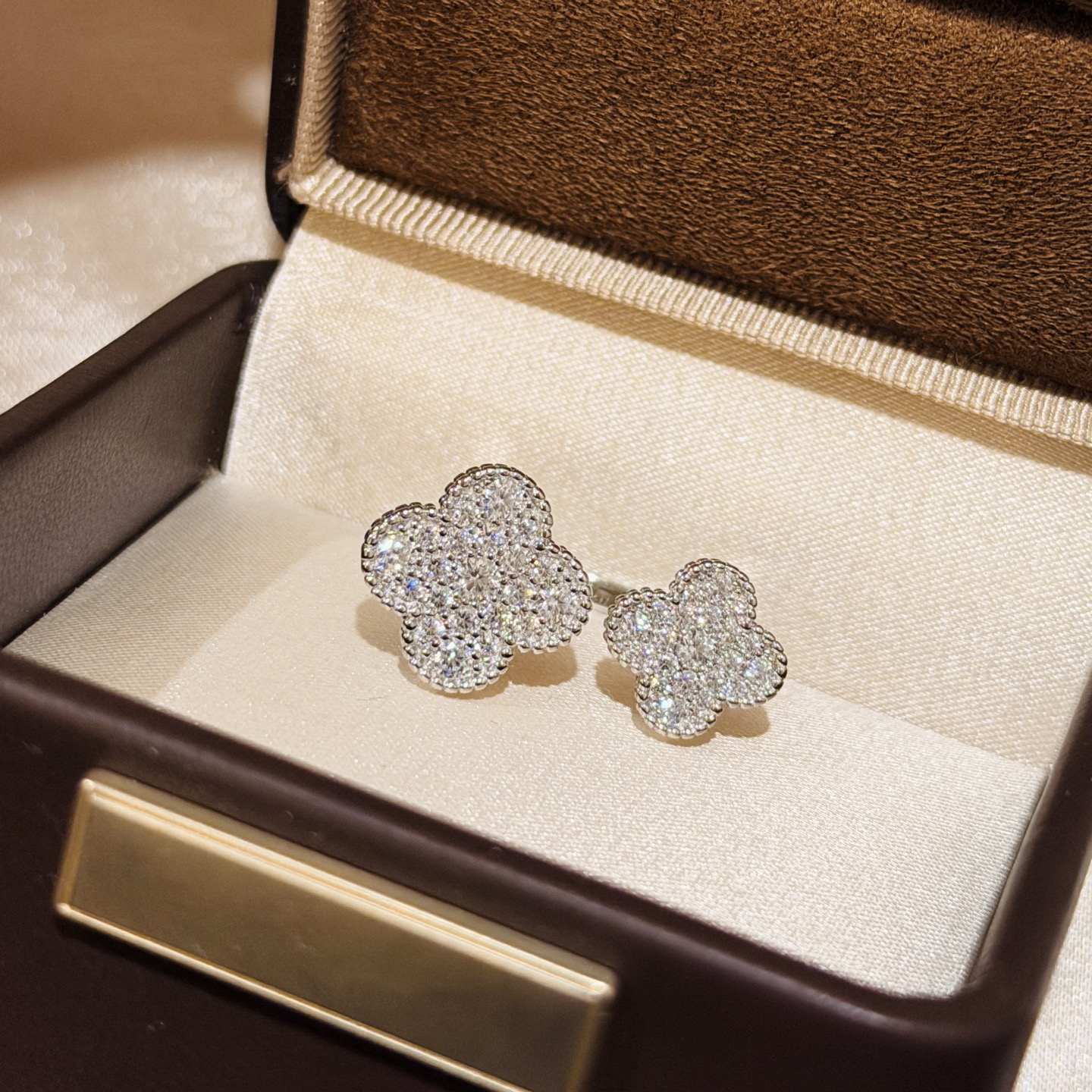 Van Cleef & Arpels ring-62