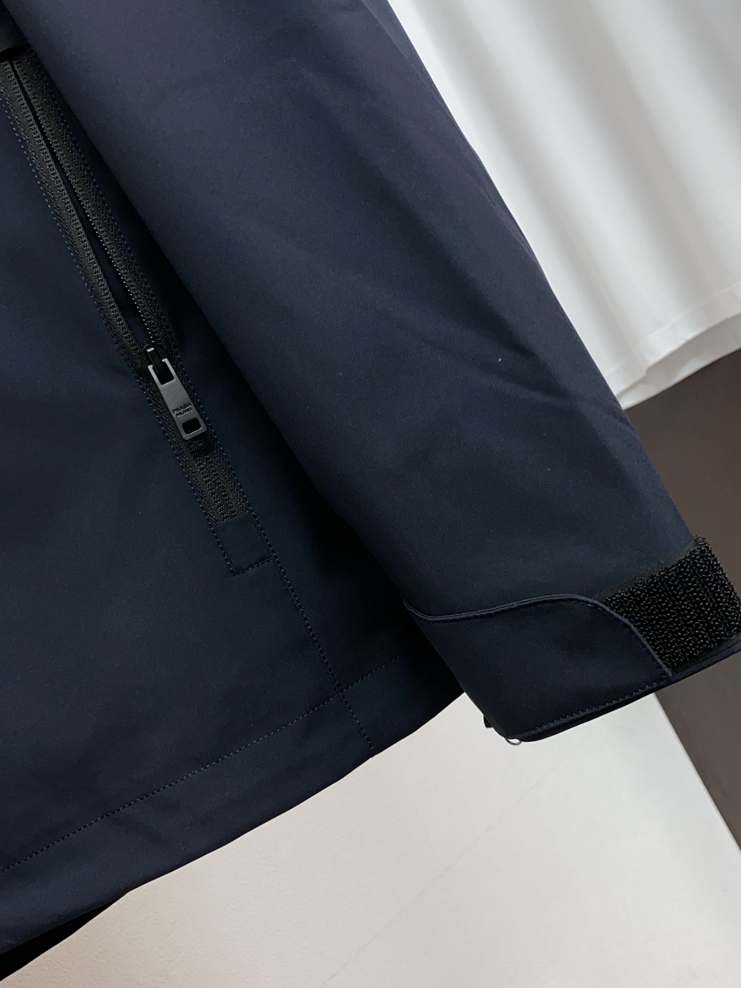 Prada Clothing-335