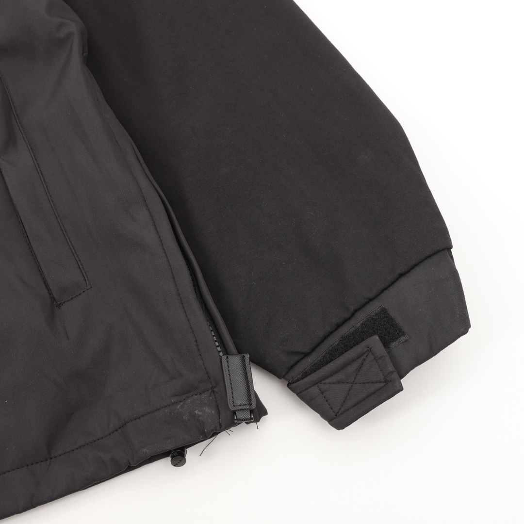 Prada Clothing-403