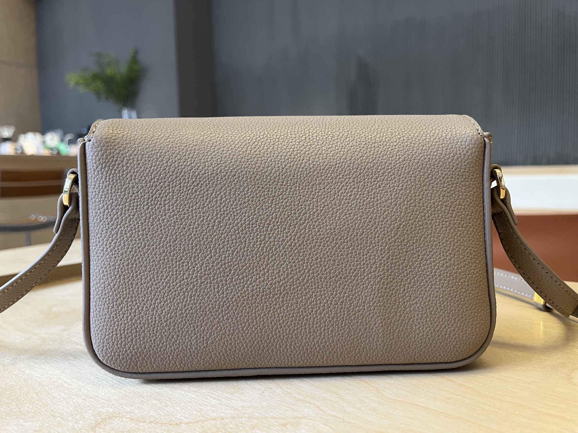 Burberry bag-133
