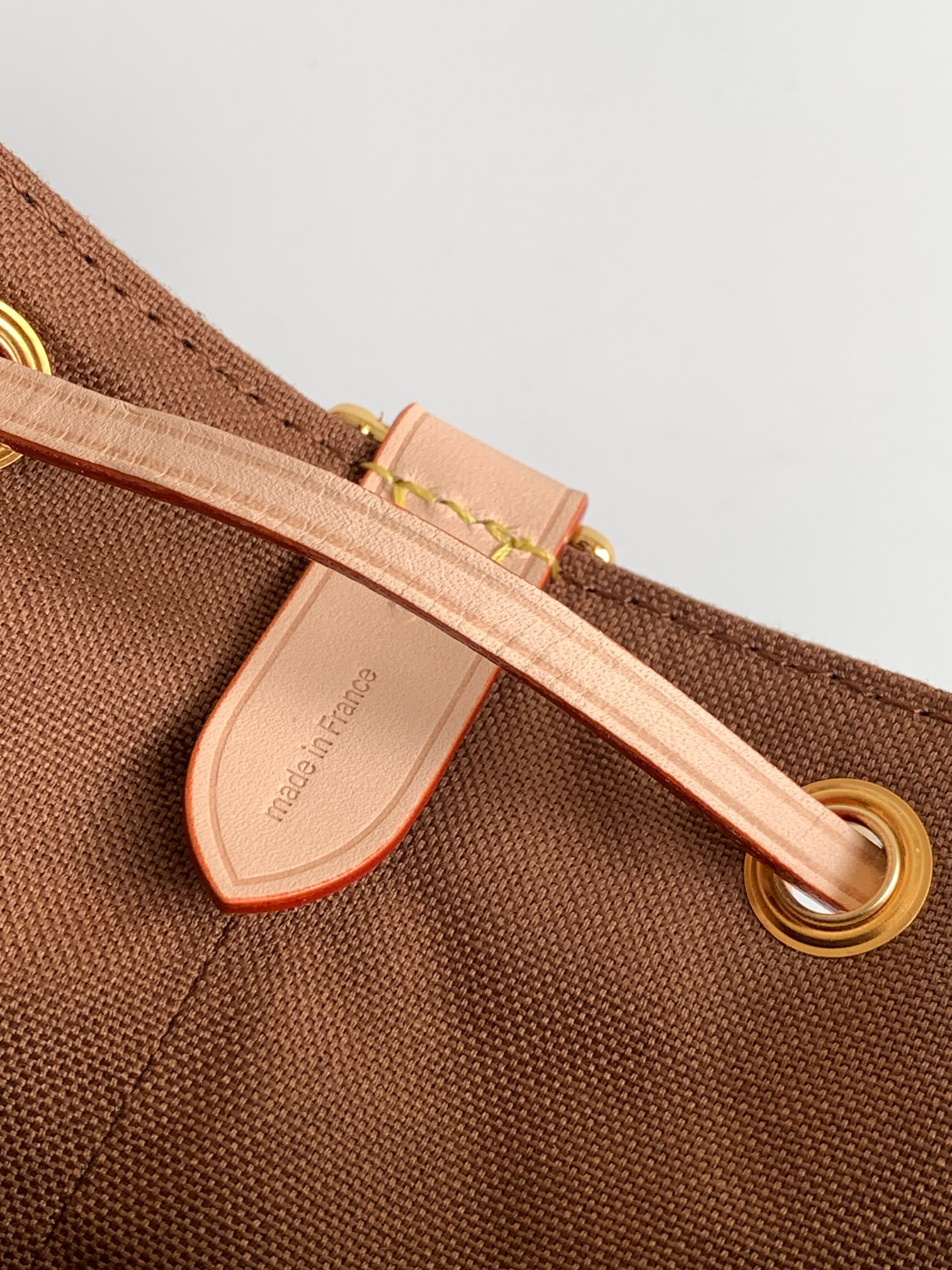 Louis Vuitton bag-3