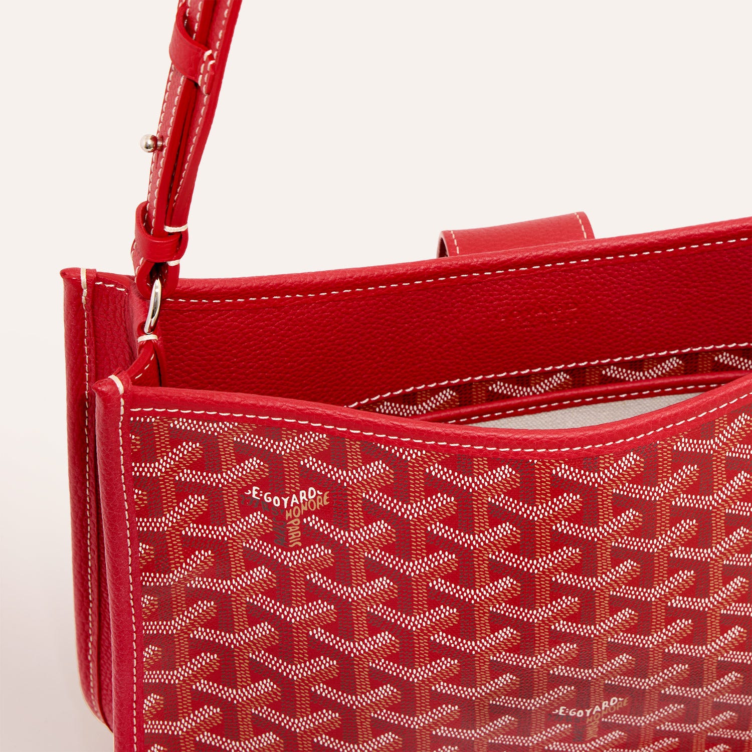 Musette bag
