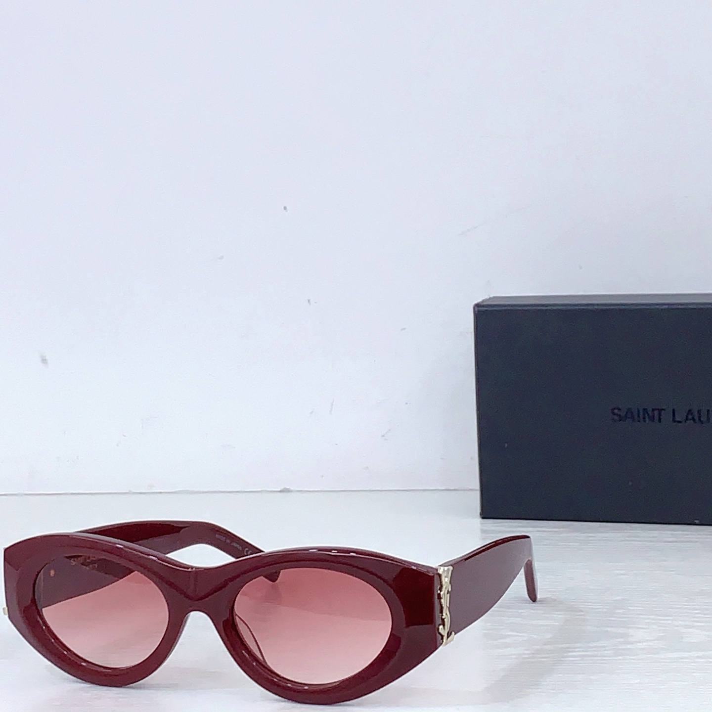 YSL glasses-9