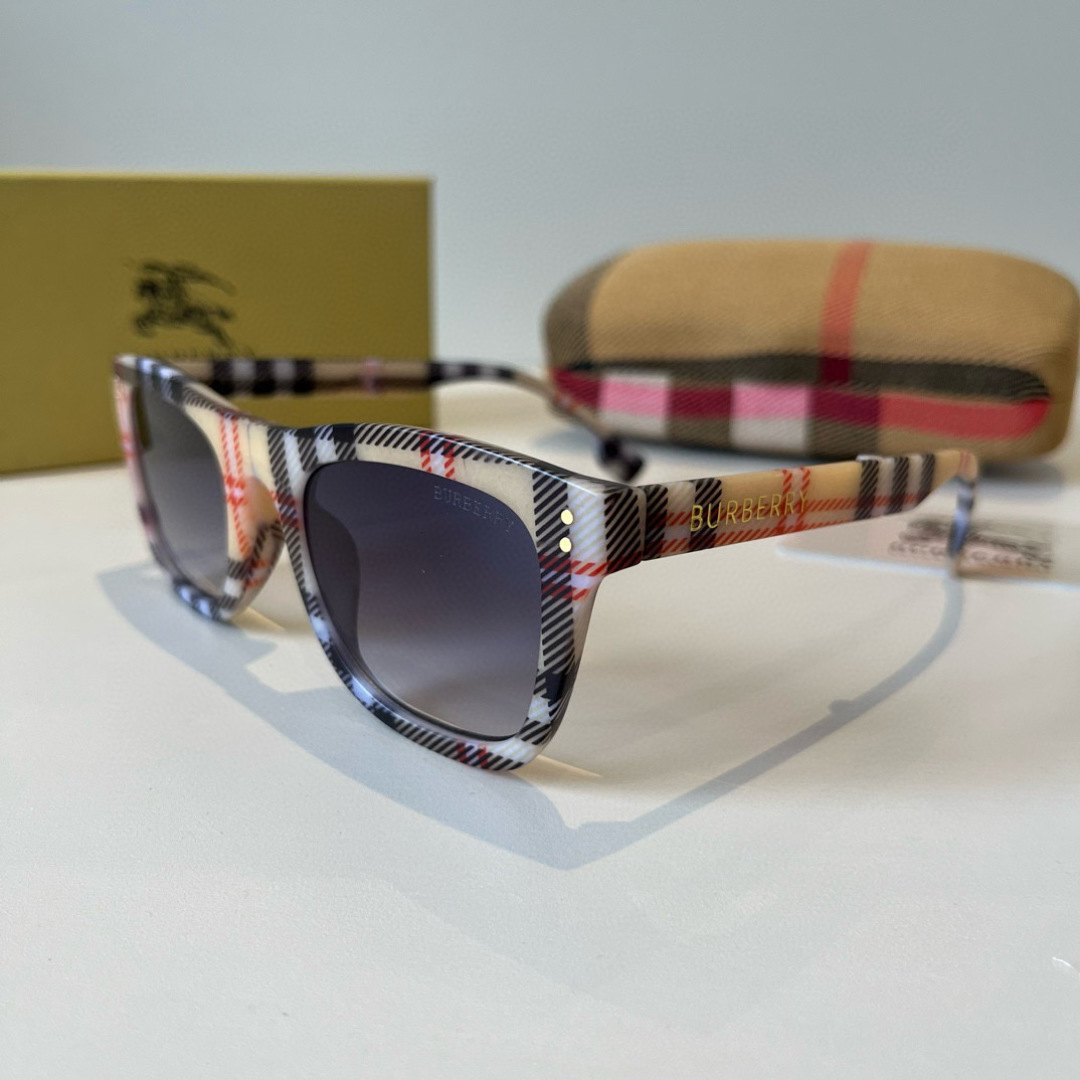 Burberry glasses-16