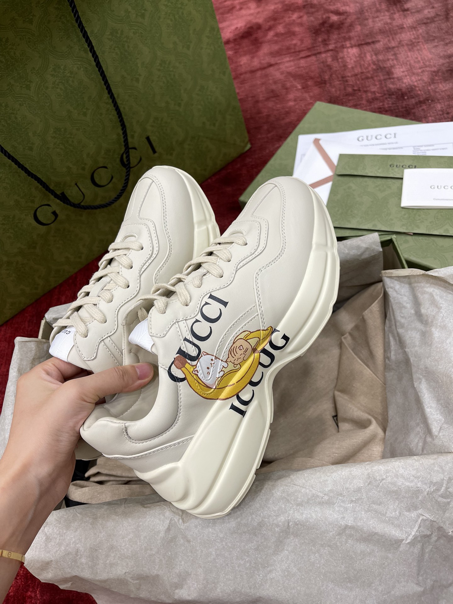 Gucci Sneakers-177