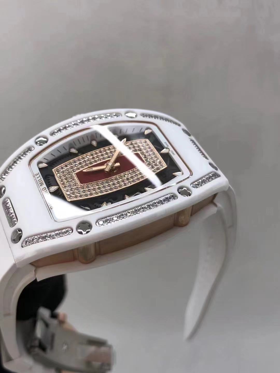 Watch 11