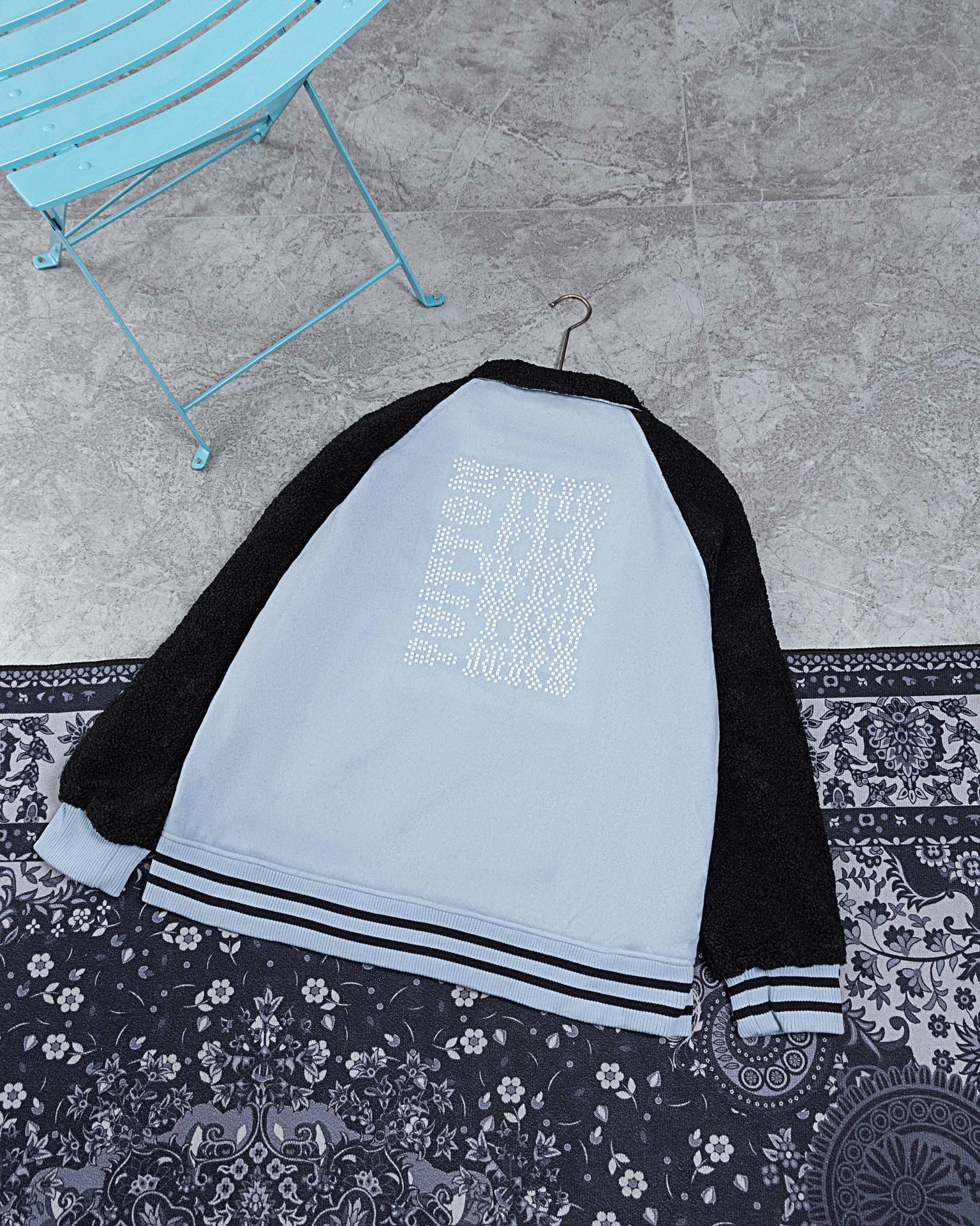 LV Clothing-283