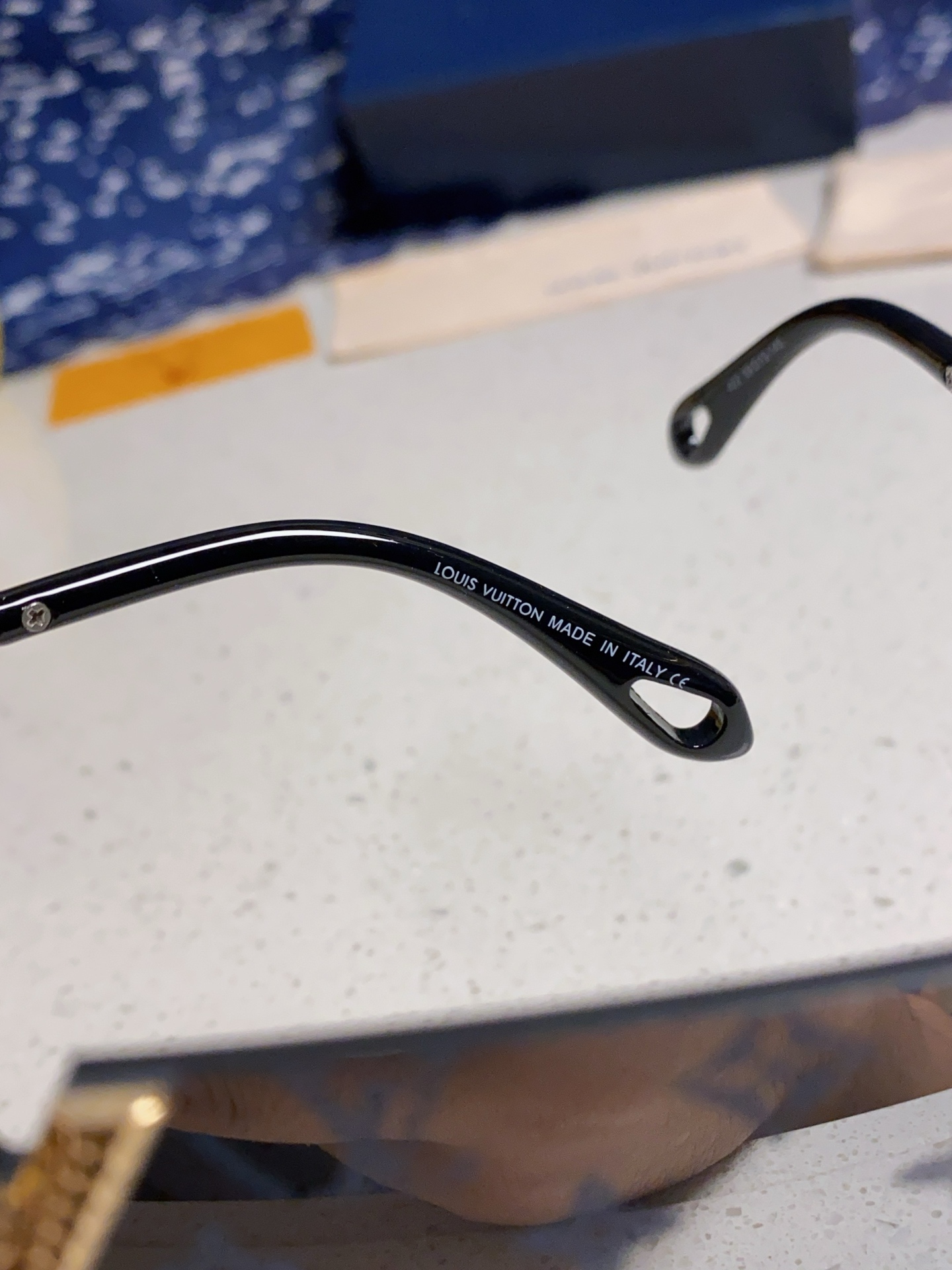 LV glasses-36