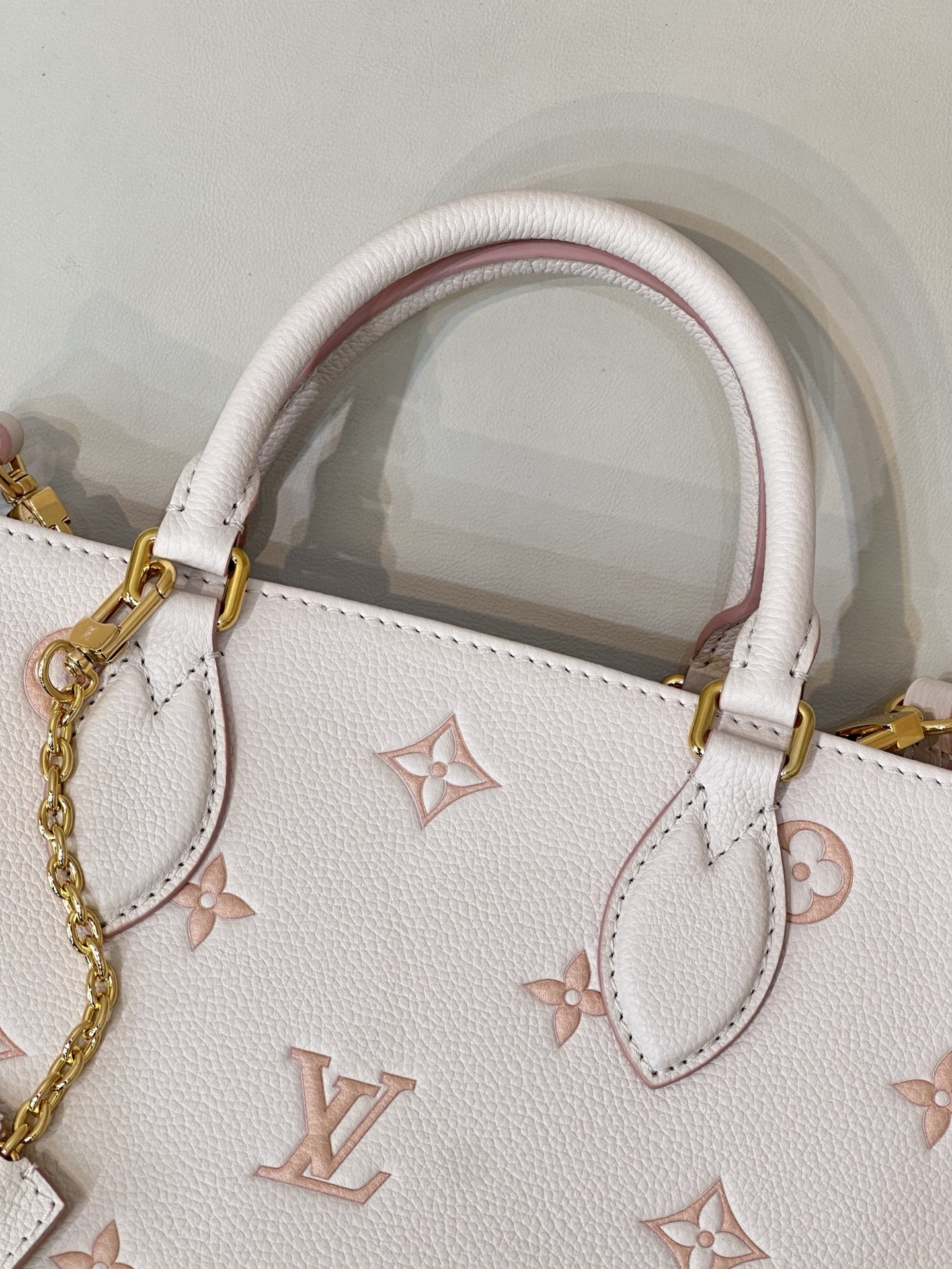 Louis Vuitton bag-102