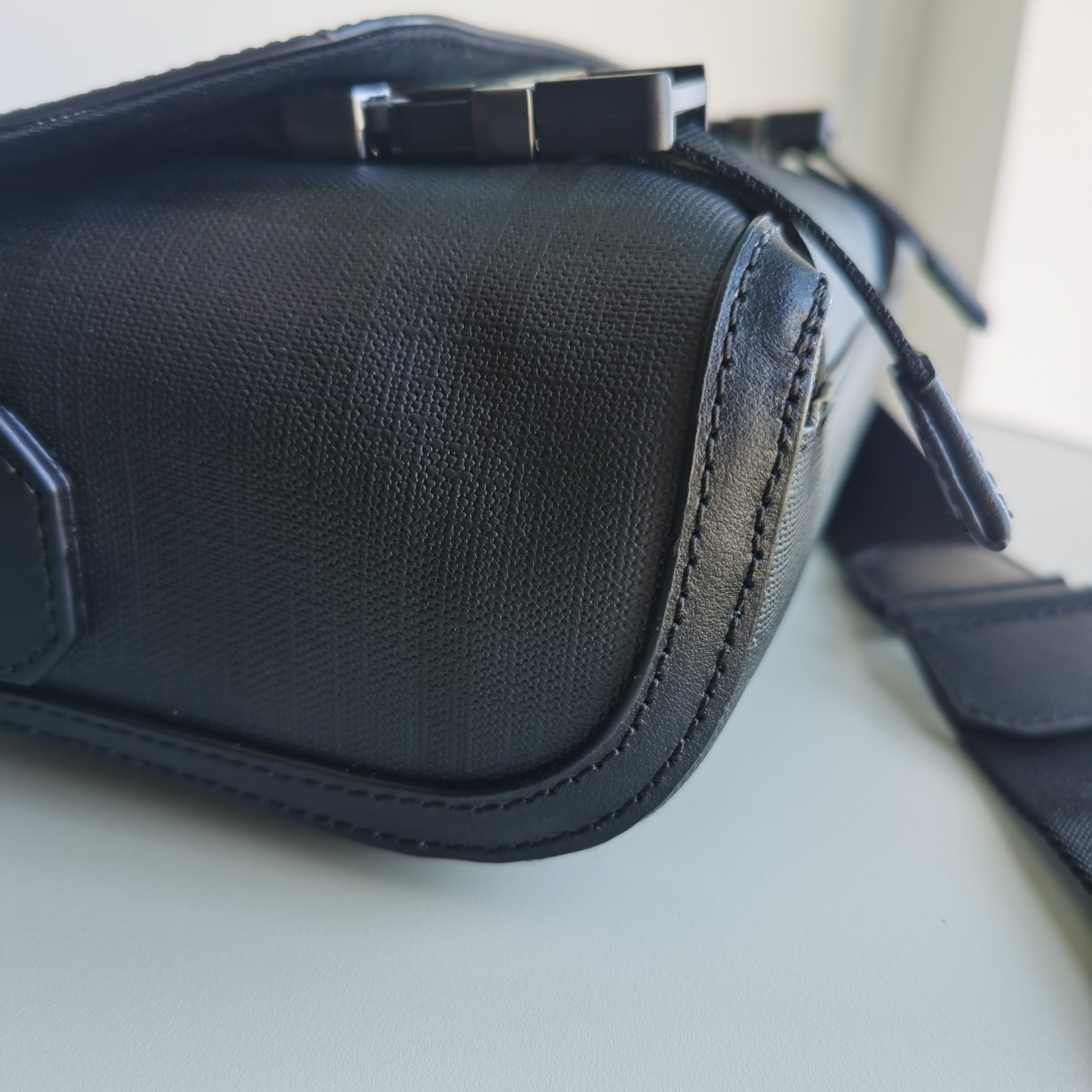 Burberry bag-95