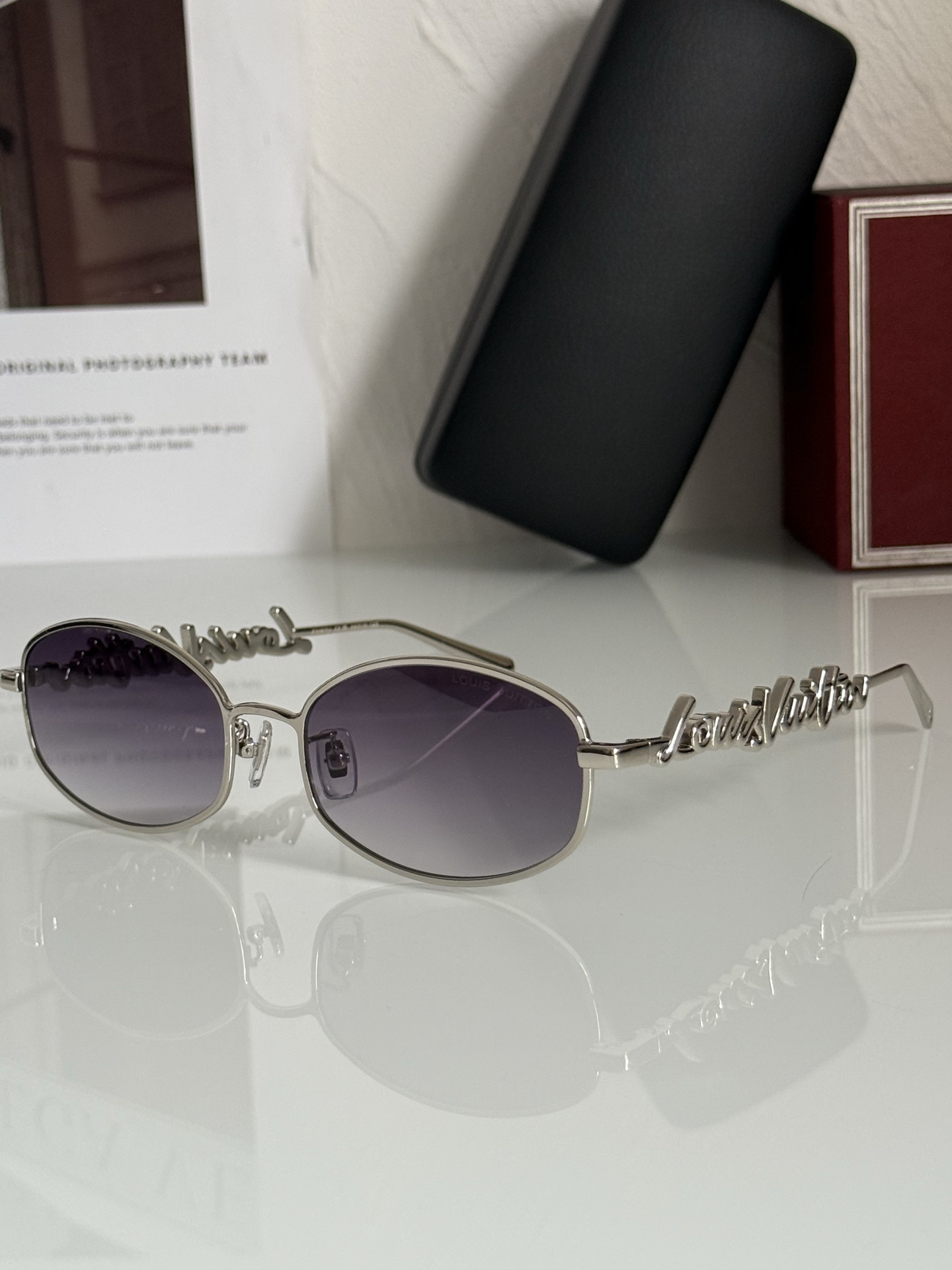 LV glasses-62