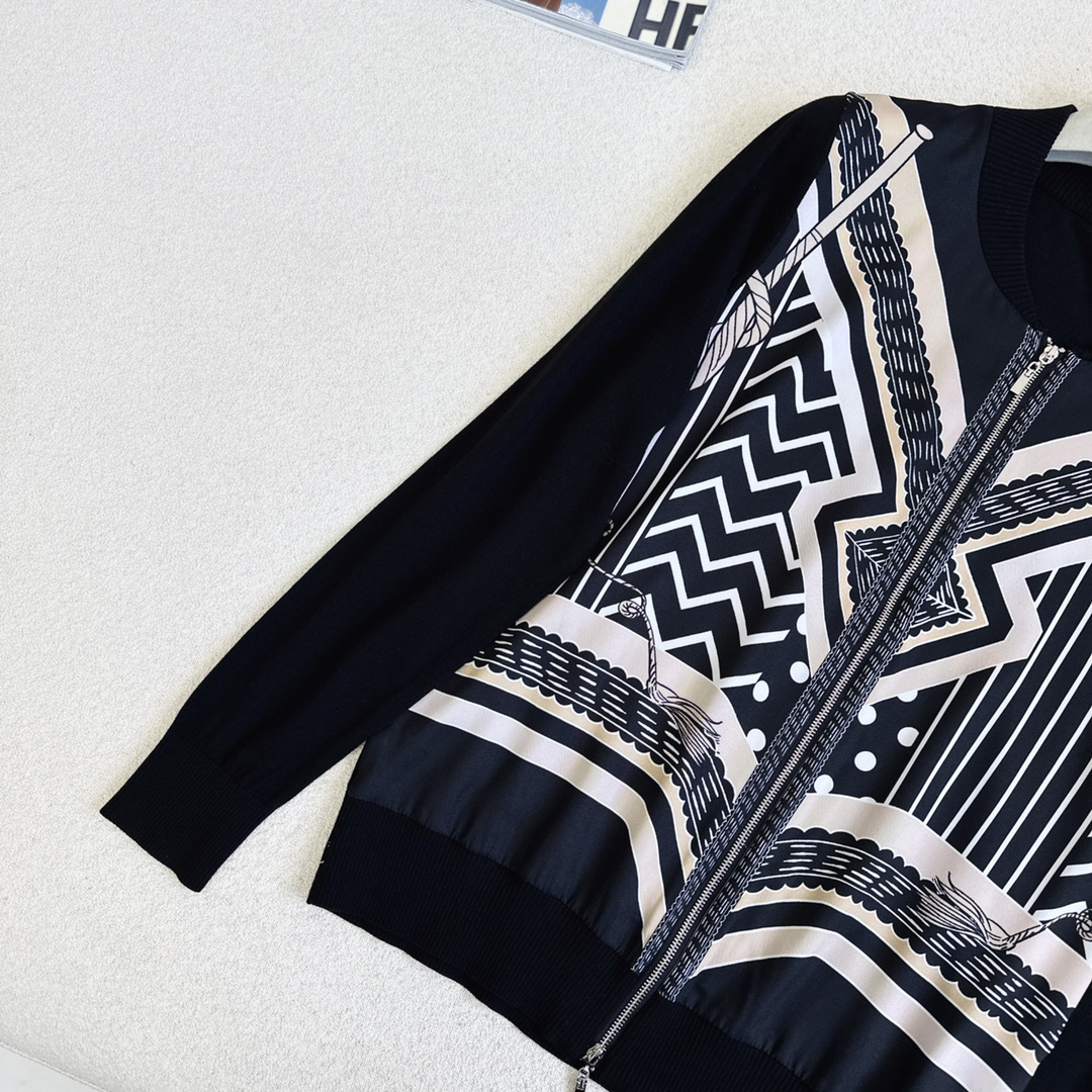 Hermes Clothing-334