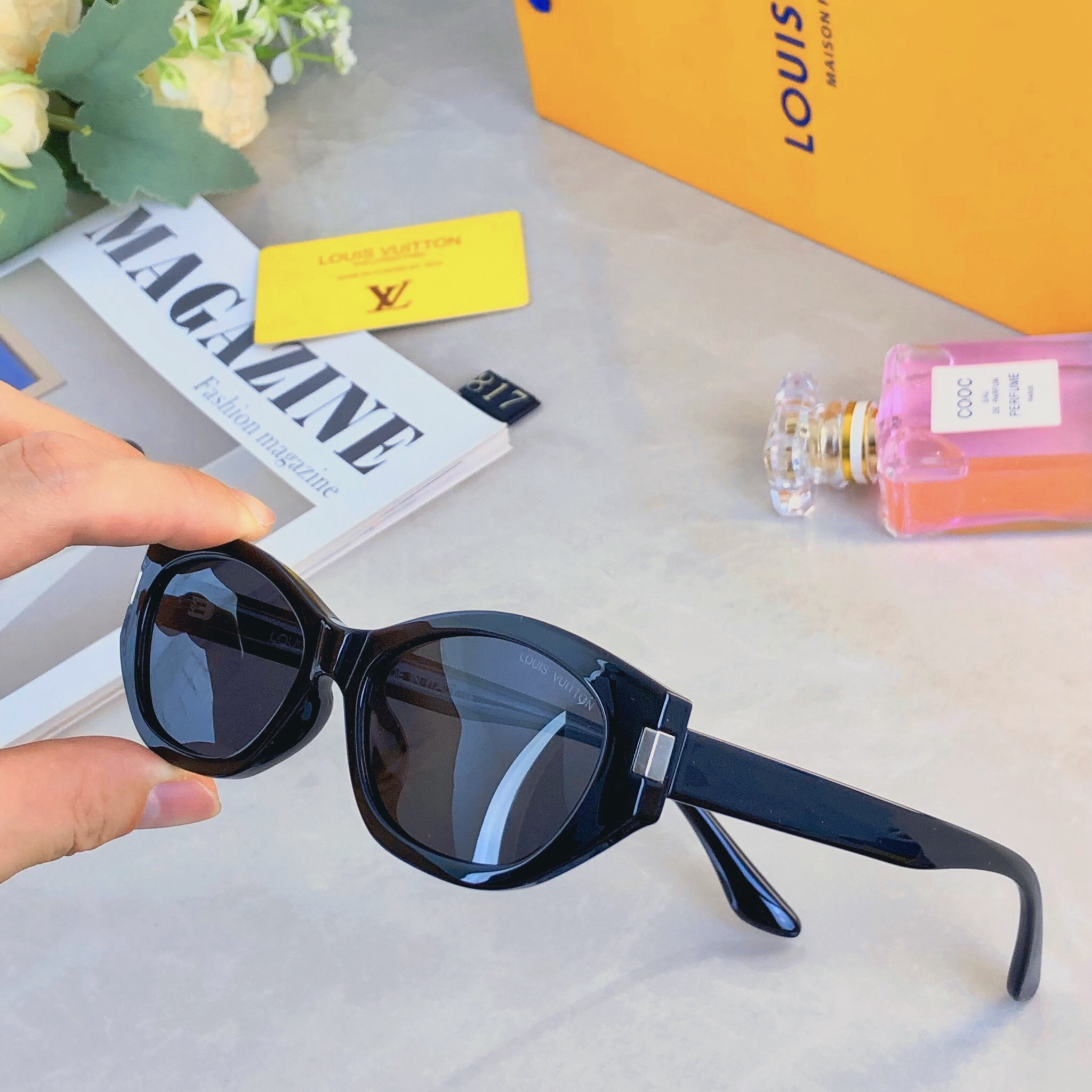LV glasses-28