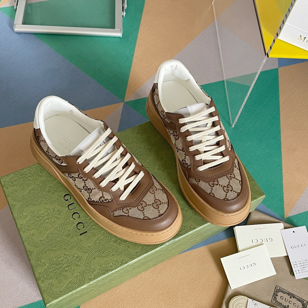Gucci Sneakers-165