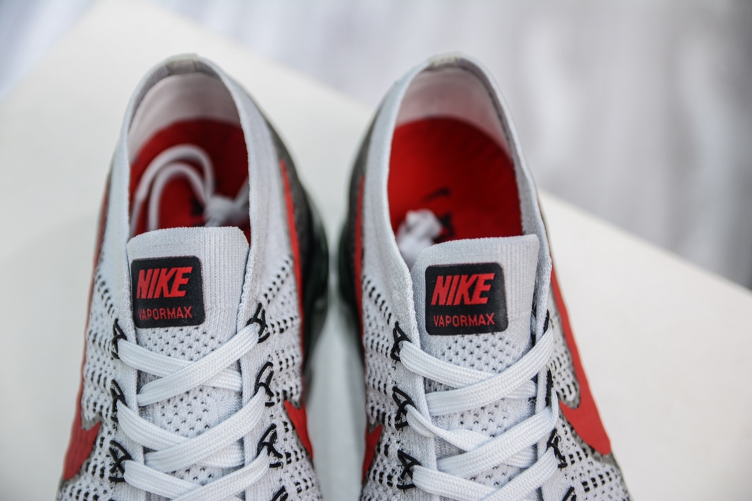Nike Sneakers-334