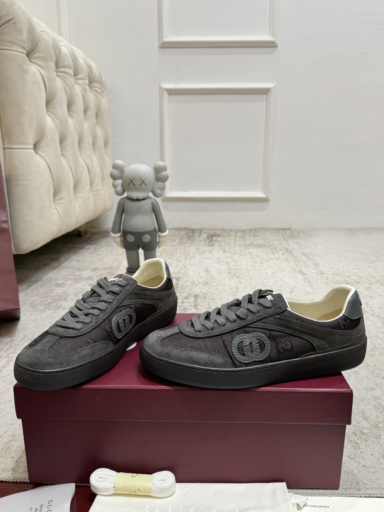 Gucci Sneakers-231
