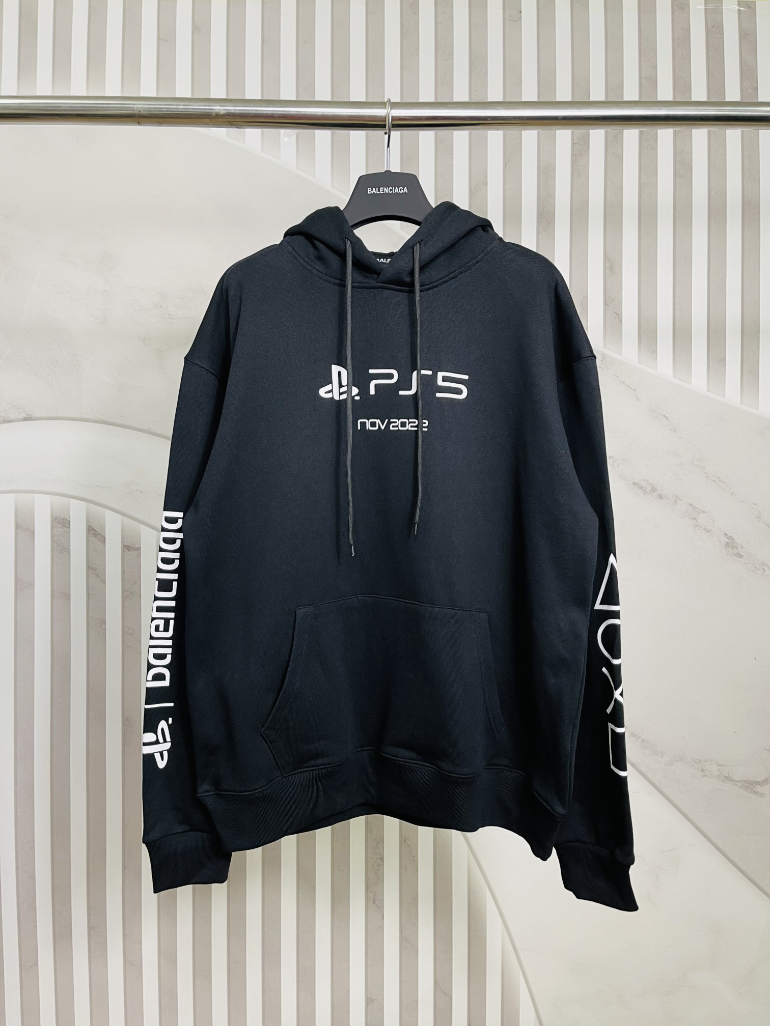 Balenciaga clothing-225