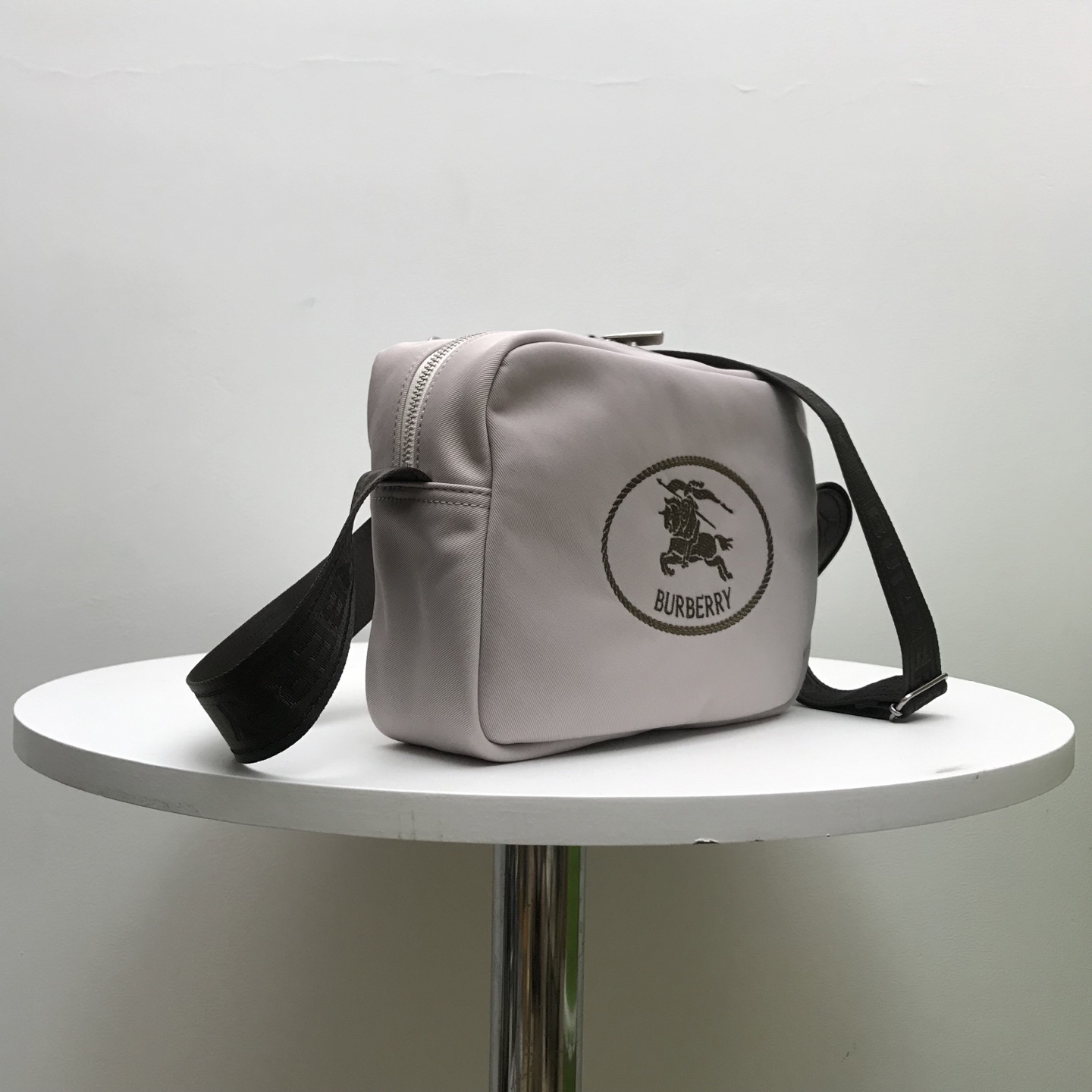 Burberry bag-85
