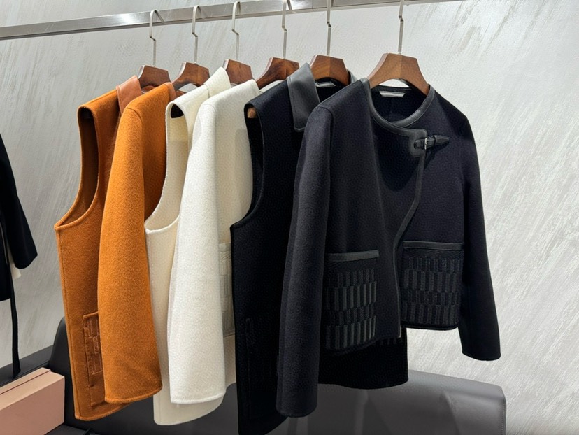 Hermes Clothing-327