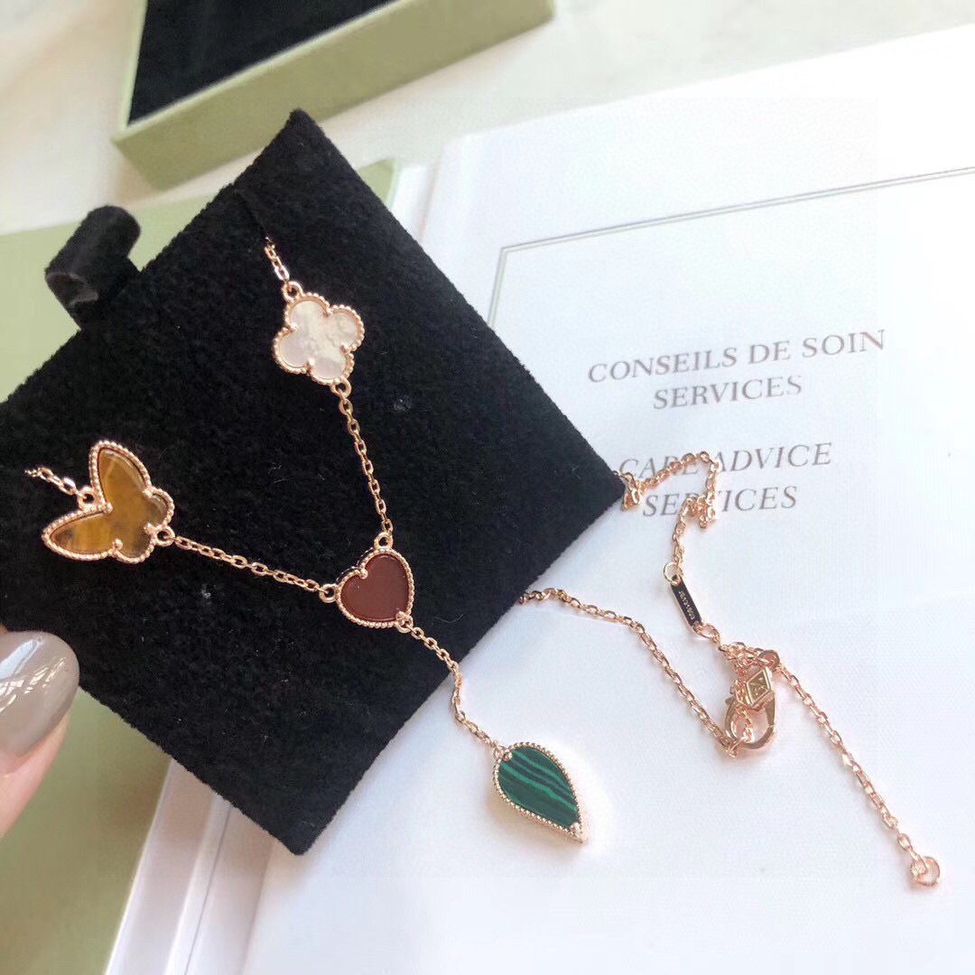 Van Cleef & Arpels necklace-110