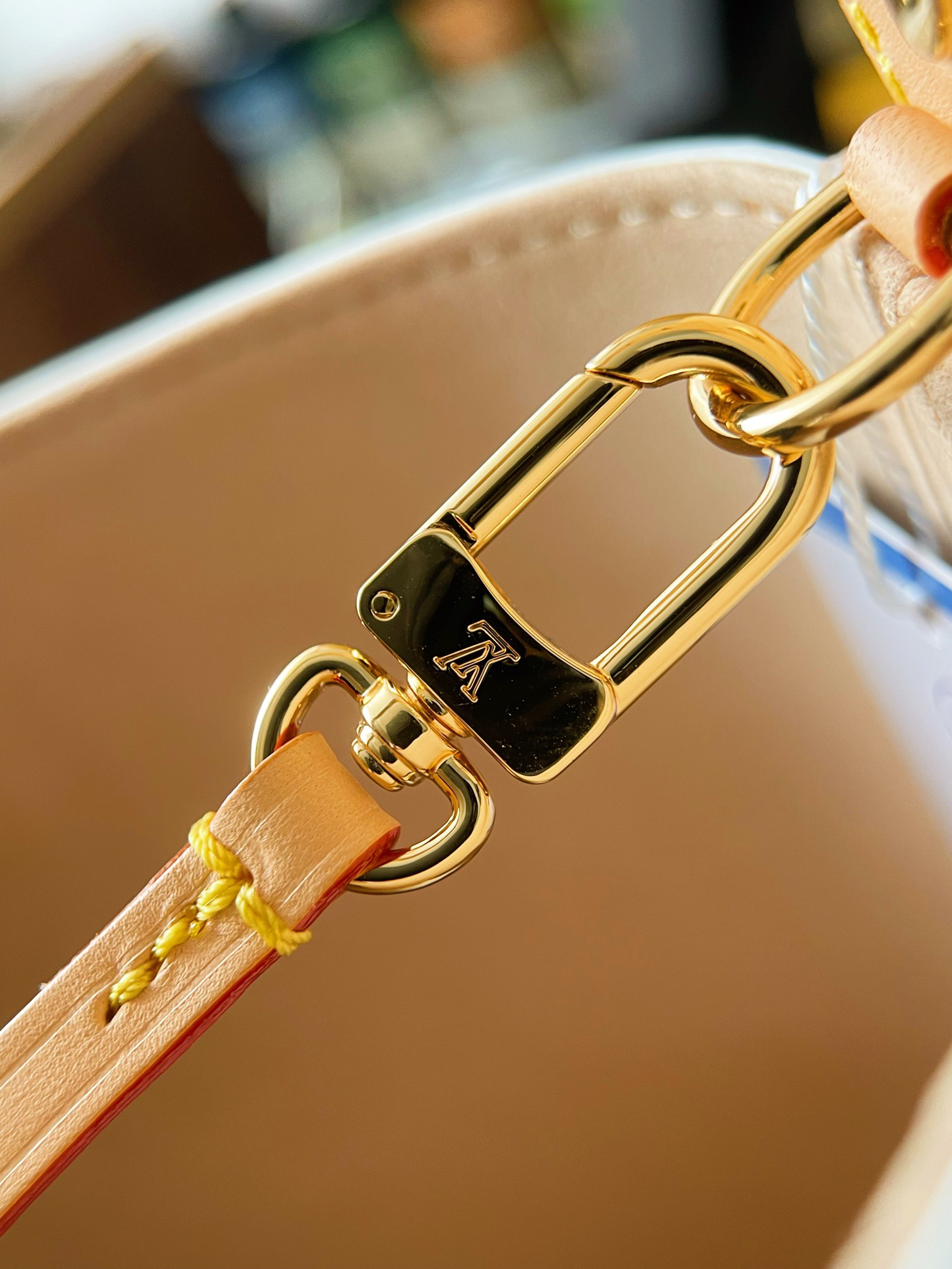 Louis Vuitton bag-21