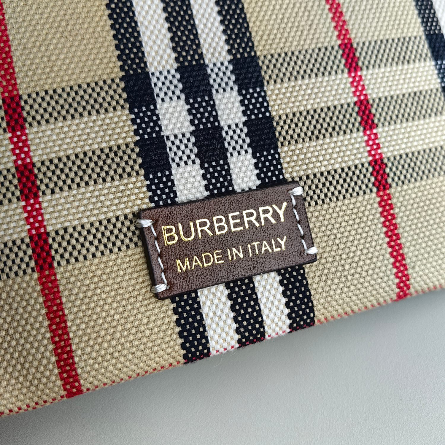 Burberry bag-36