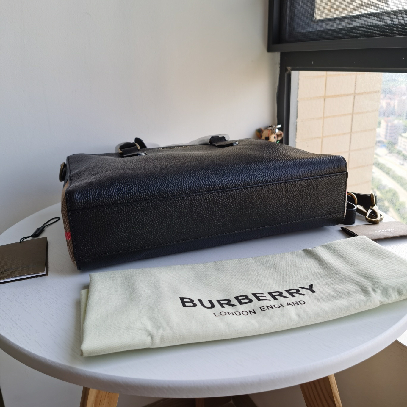 Burberry bag-99