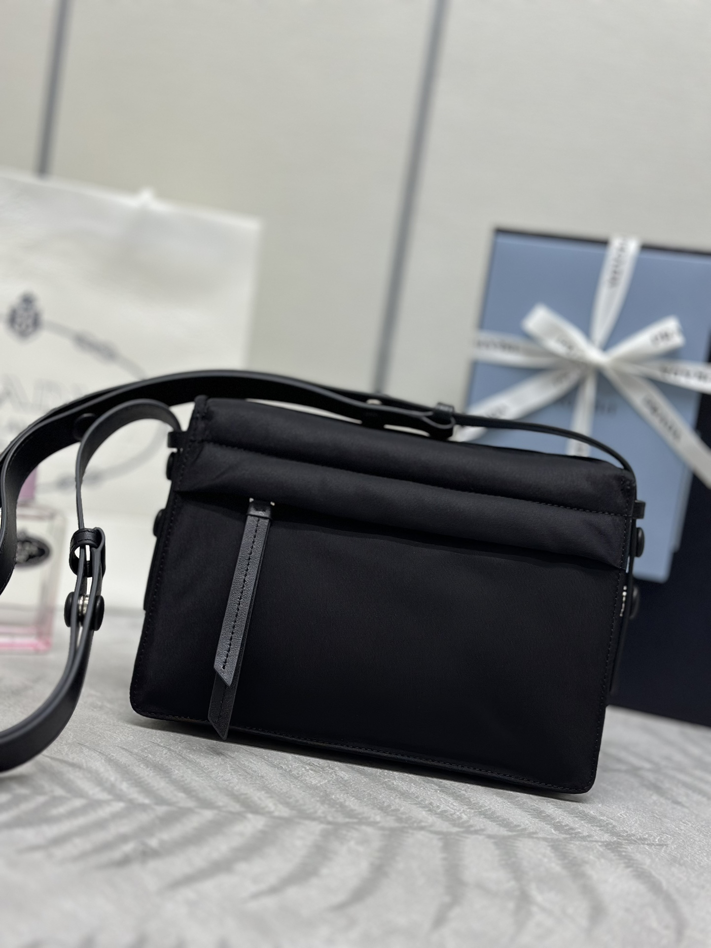Prada bag-303