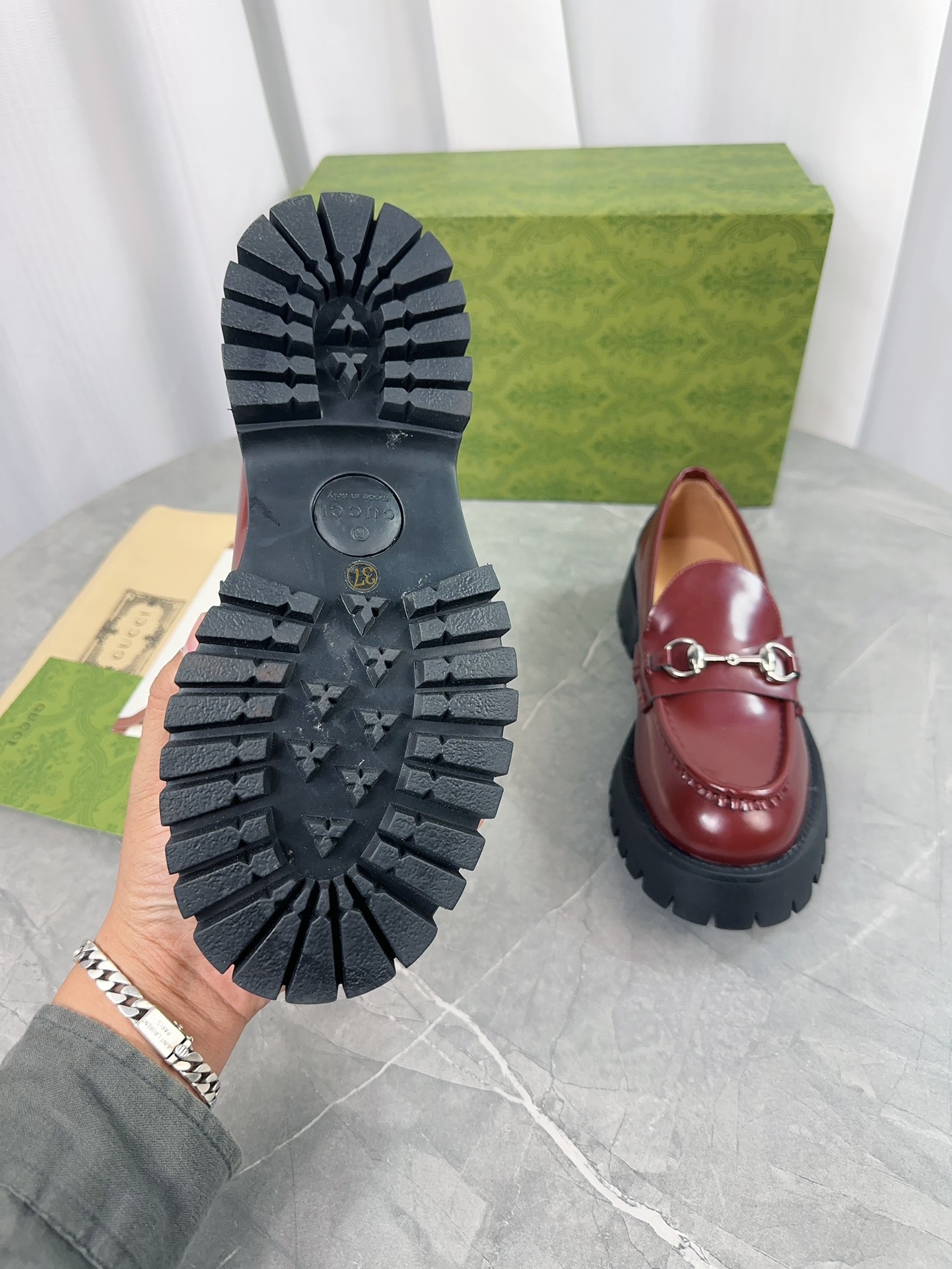 Gucci women's leather shoes-98