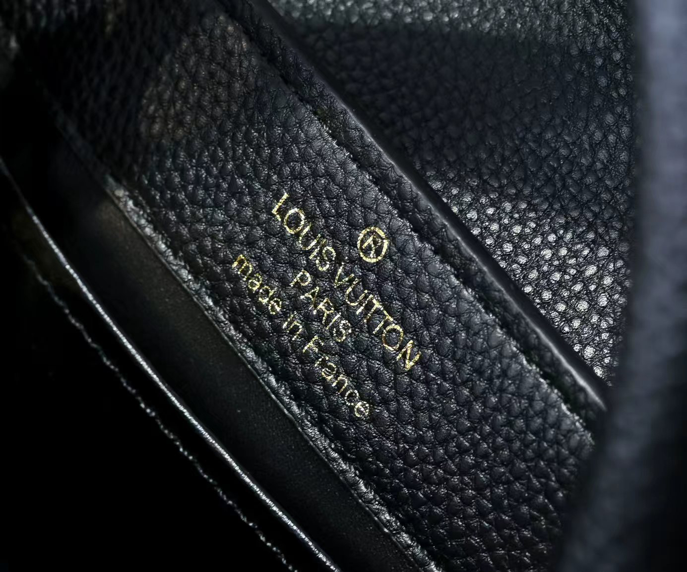 Louis Vuitton bag-142