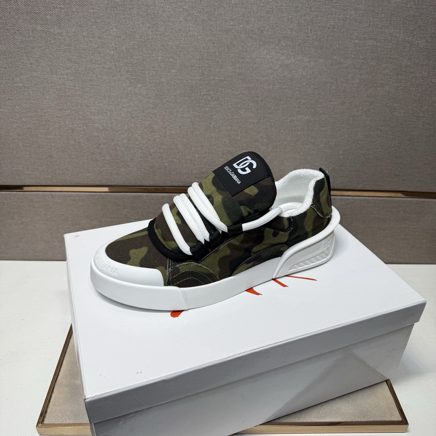 D&G Sneakers-213