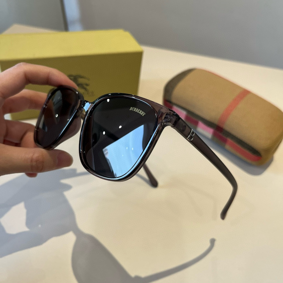 Burberry glasses-20