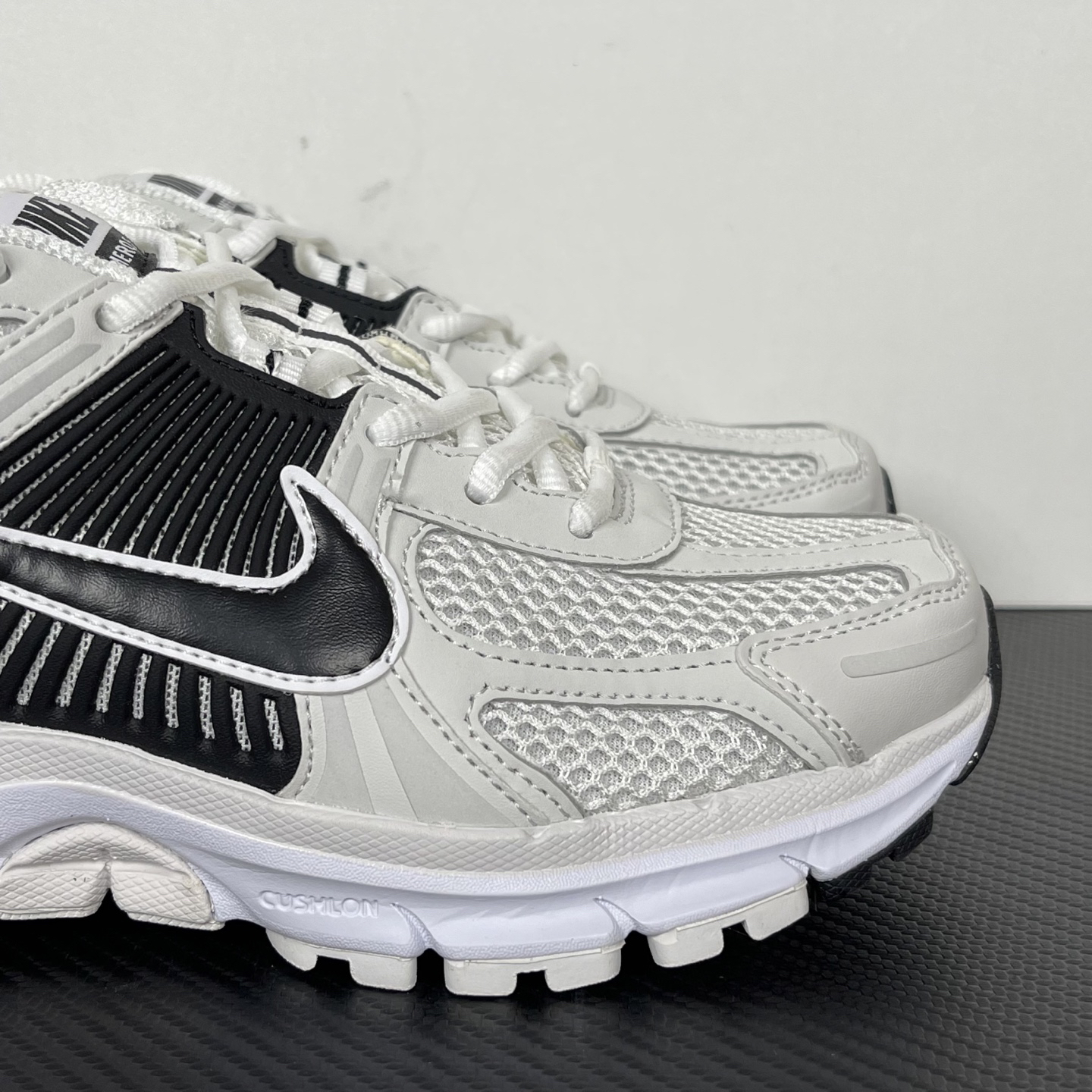 Nike Sneakers-86