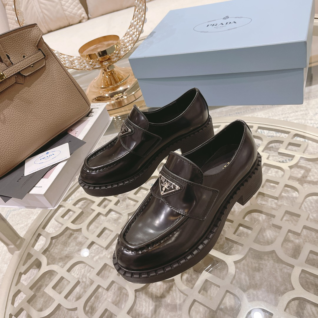 Prada women's leather shoes-24