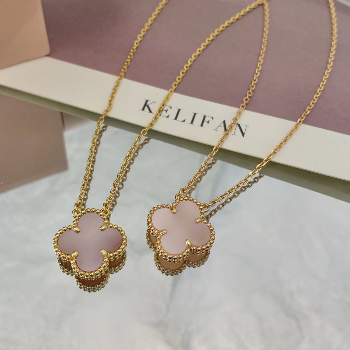 Van Cleef & Arpels necklace-4