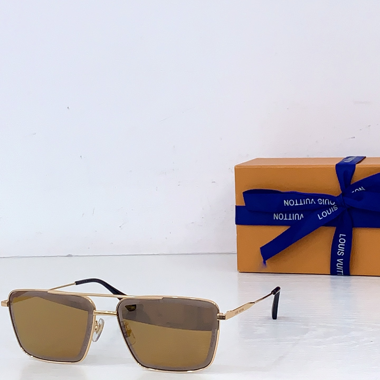 LV glasses-72