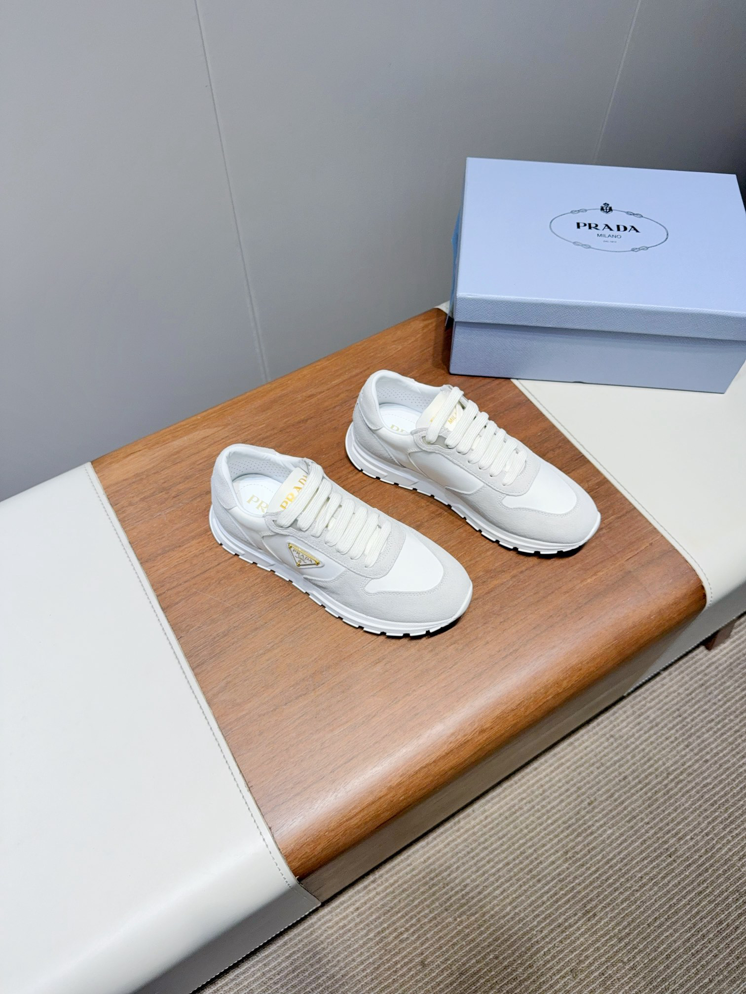 Prada Sneakers-250