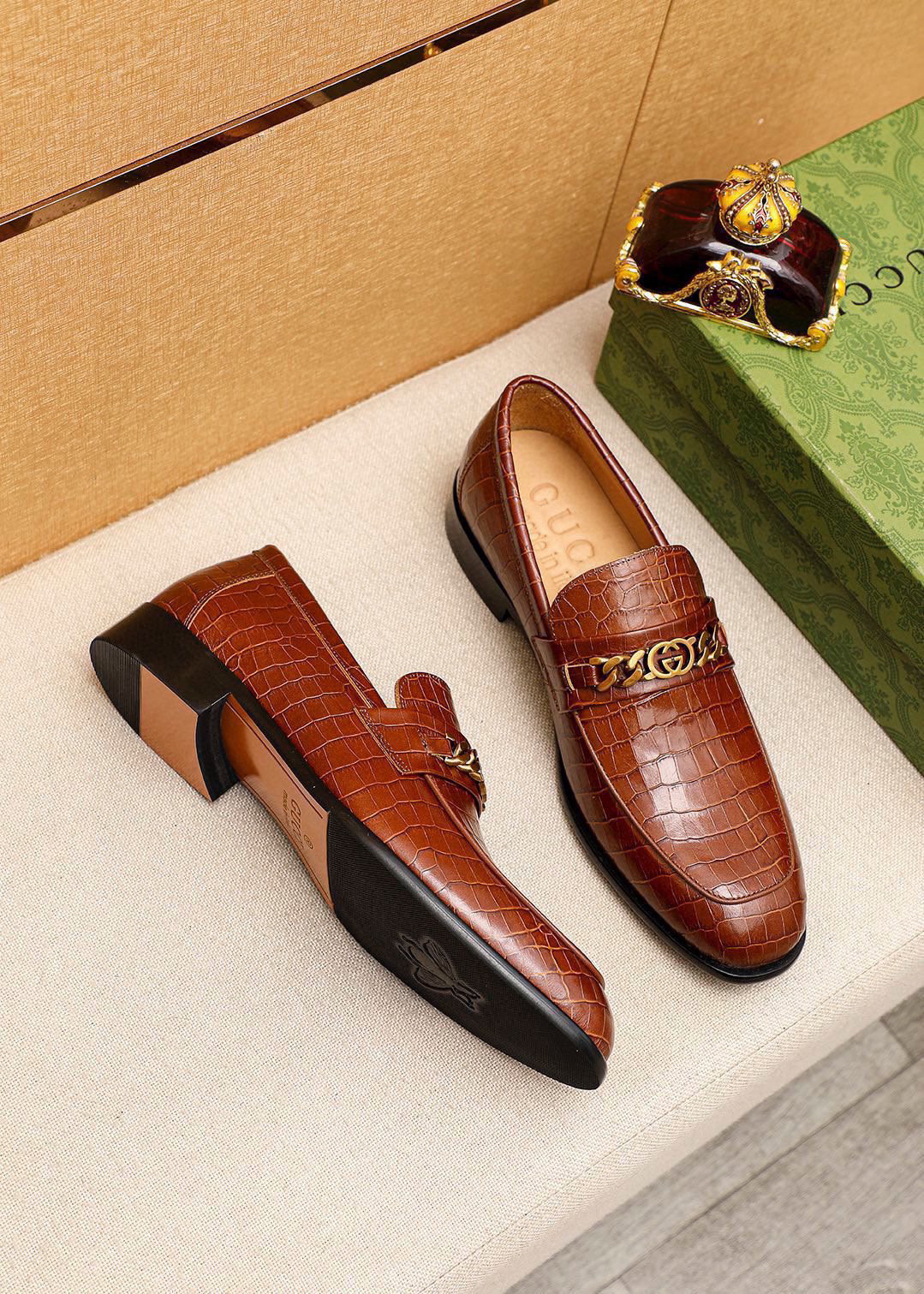 Gucci men's leather shoes-77