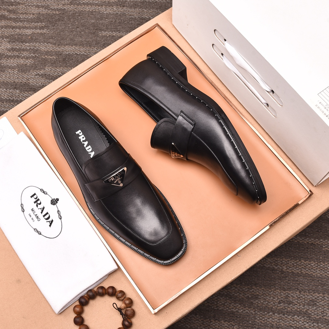 Prada men's leather shoes-40
