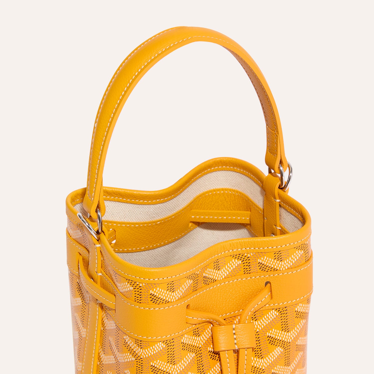 Petit Flot Mini bucket bag