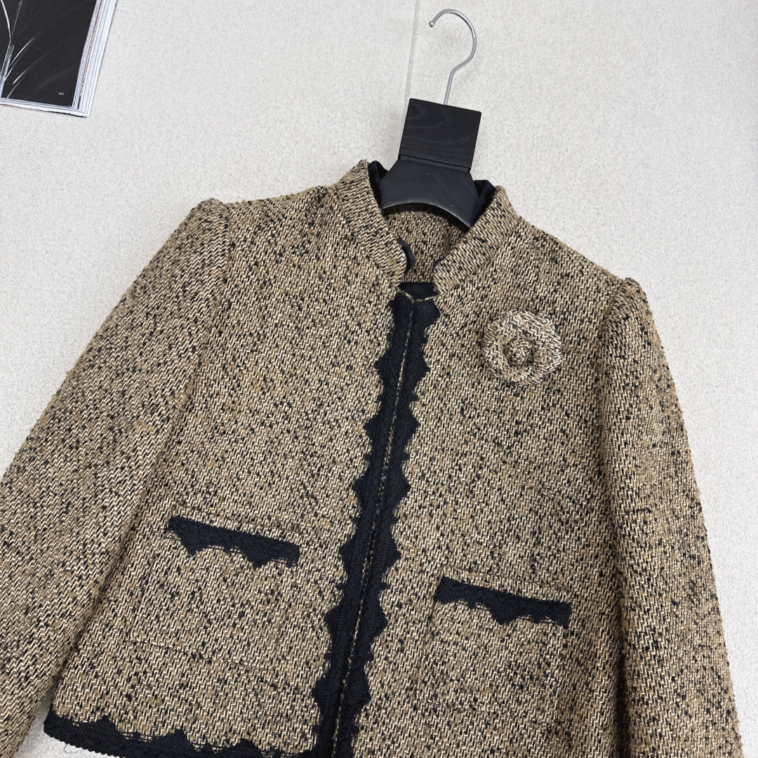 Chanel Clothing-11