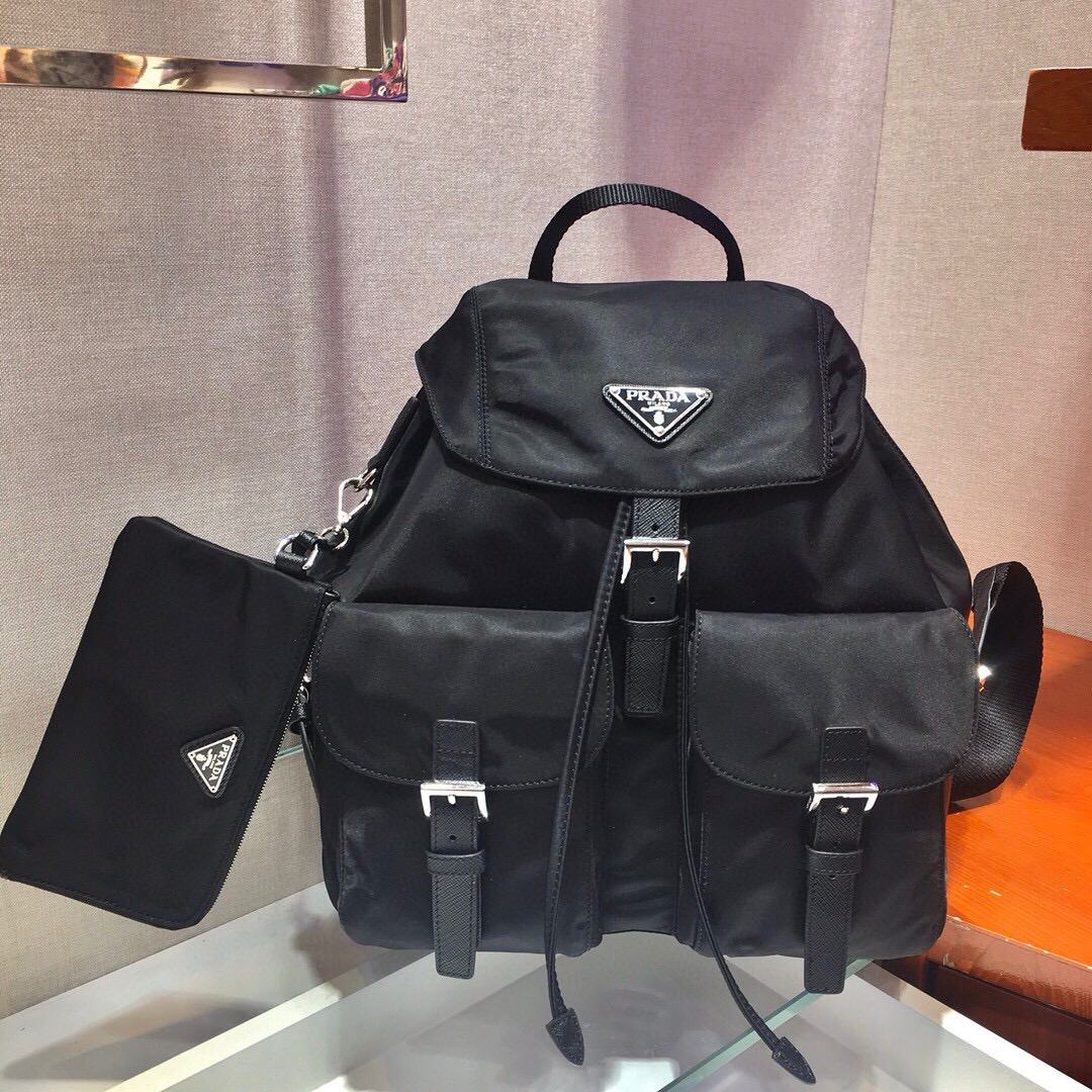 Prada bag-121