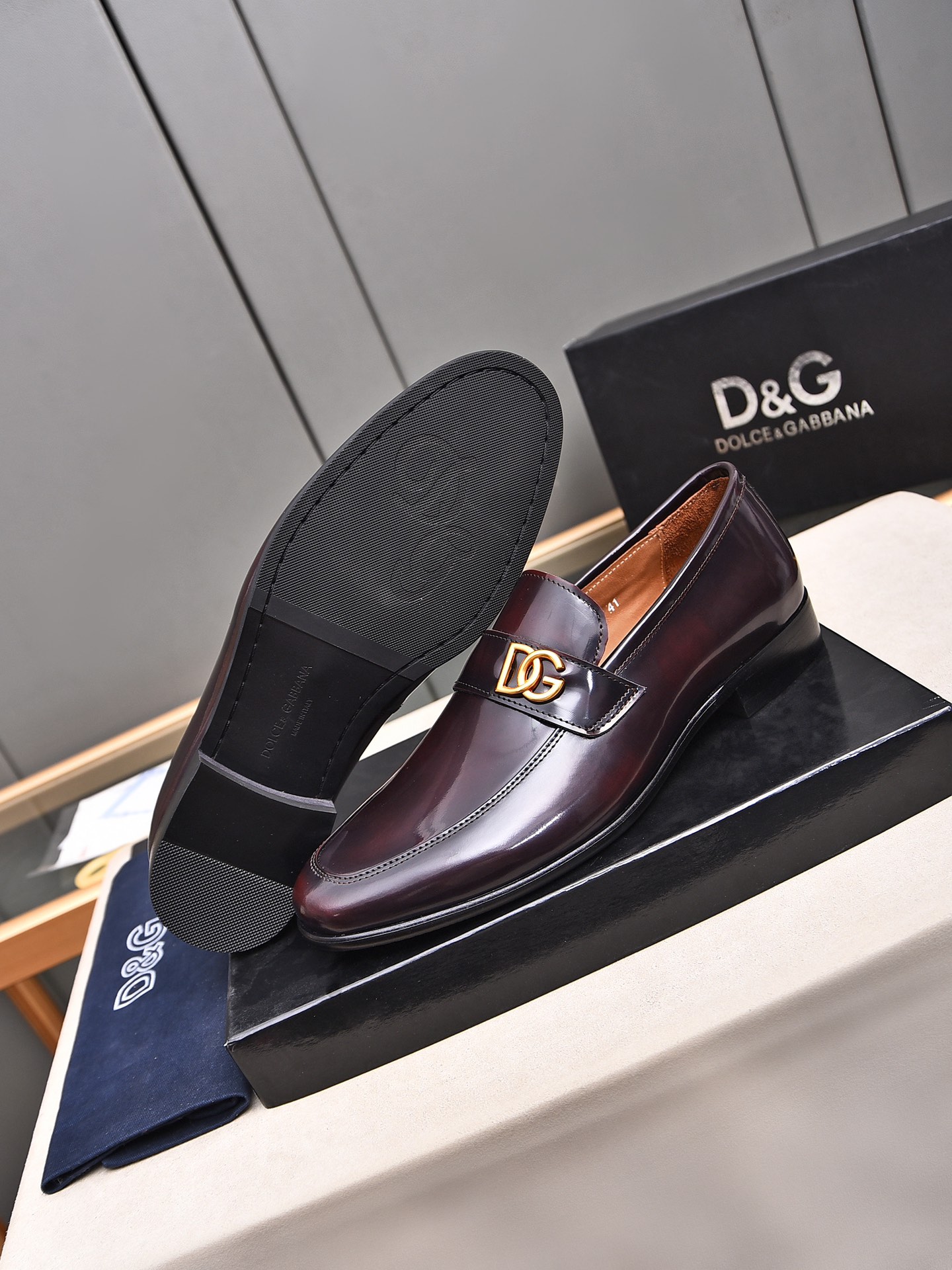 D&G men's leather shoes-73