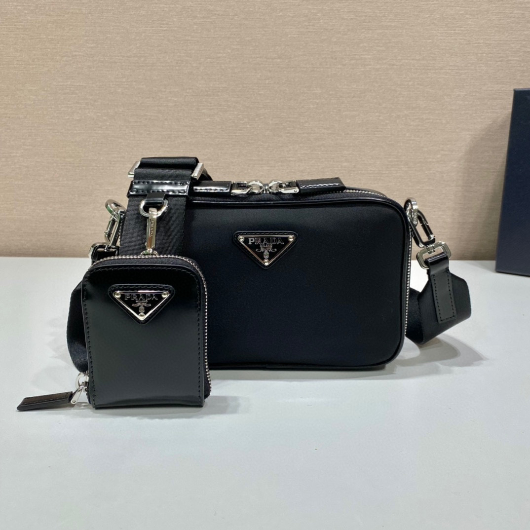 Prada bag-171