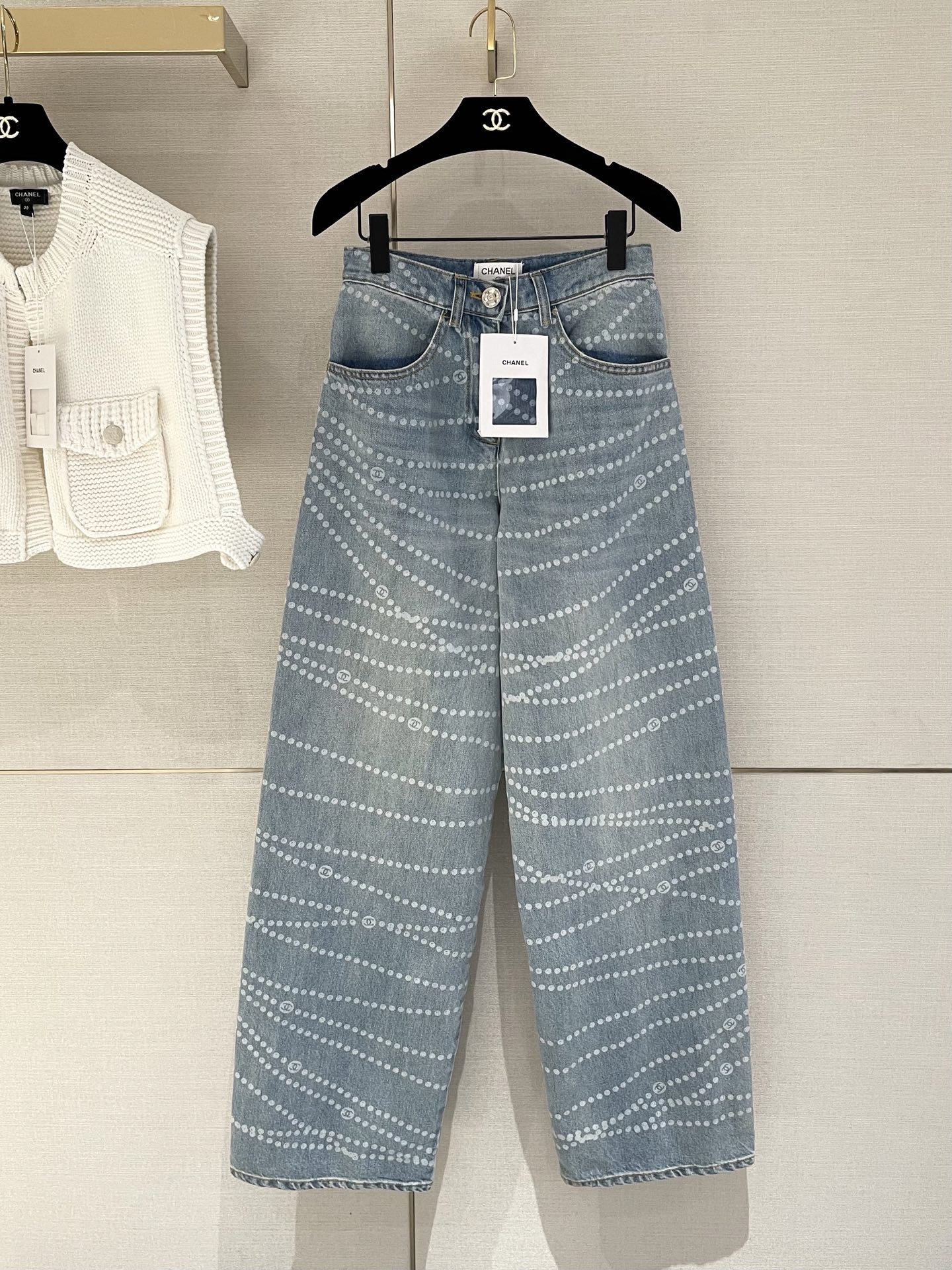 Chanel Clothing-49