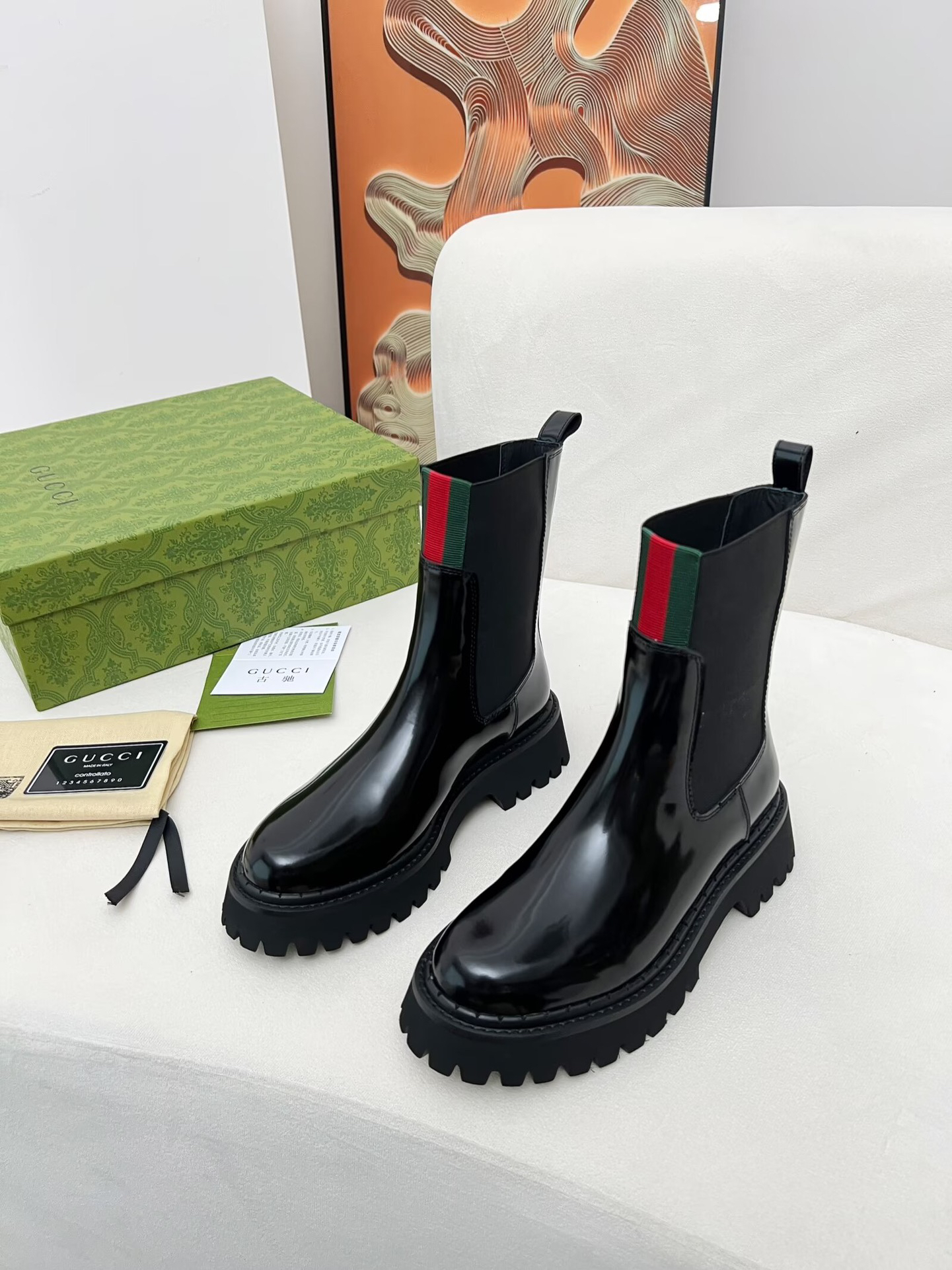 Gucci women's leather shoes-6