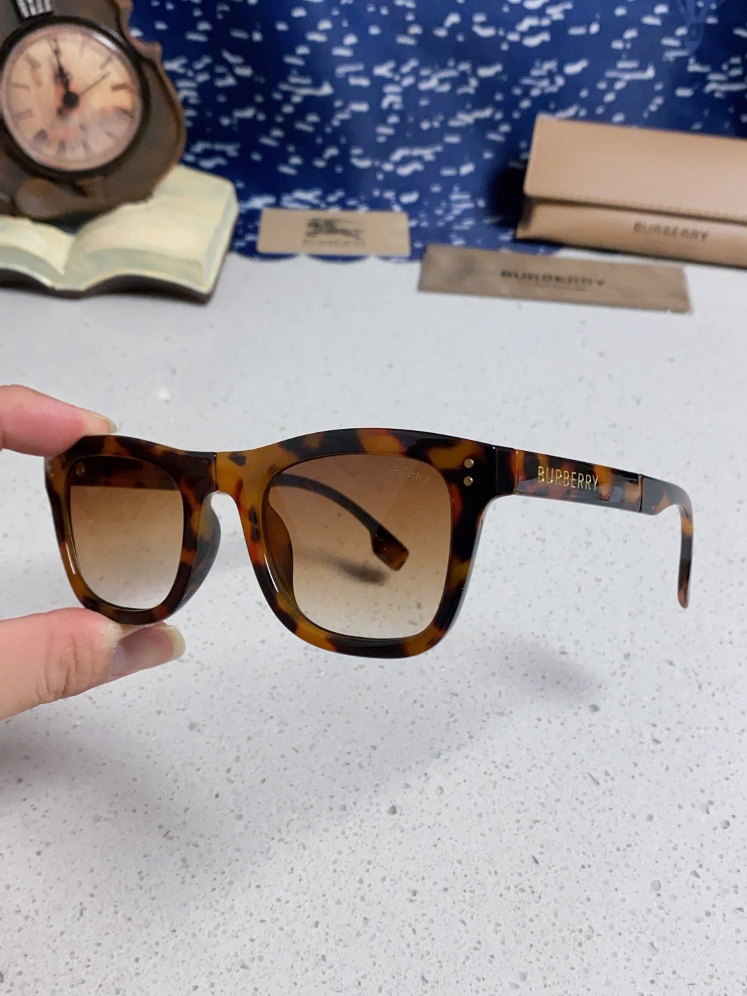 Burberry glasses-39