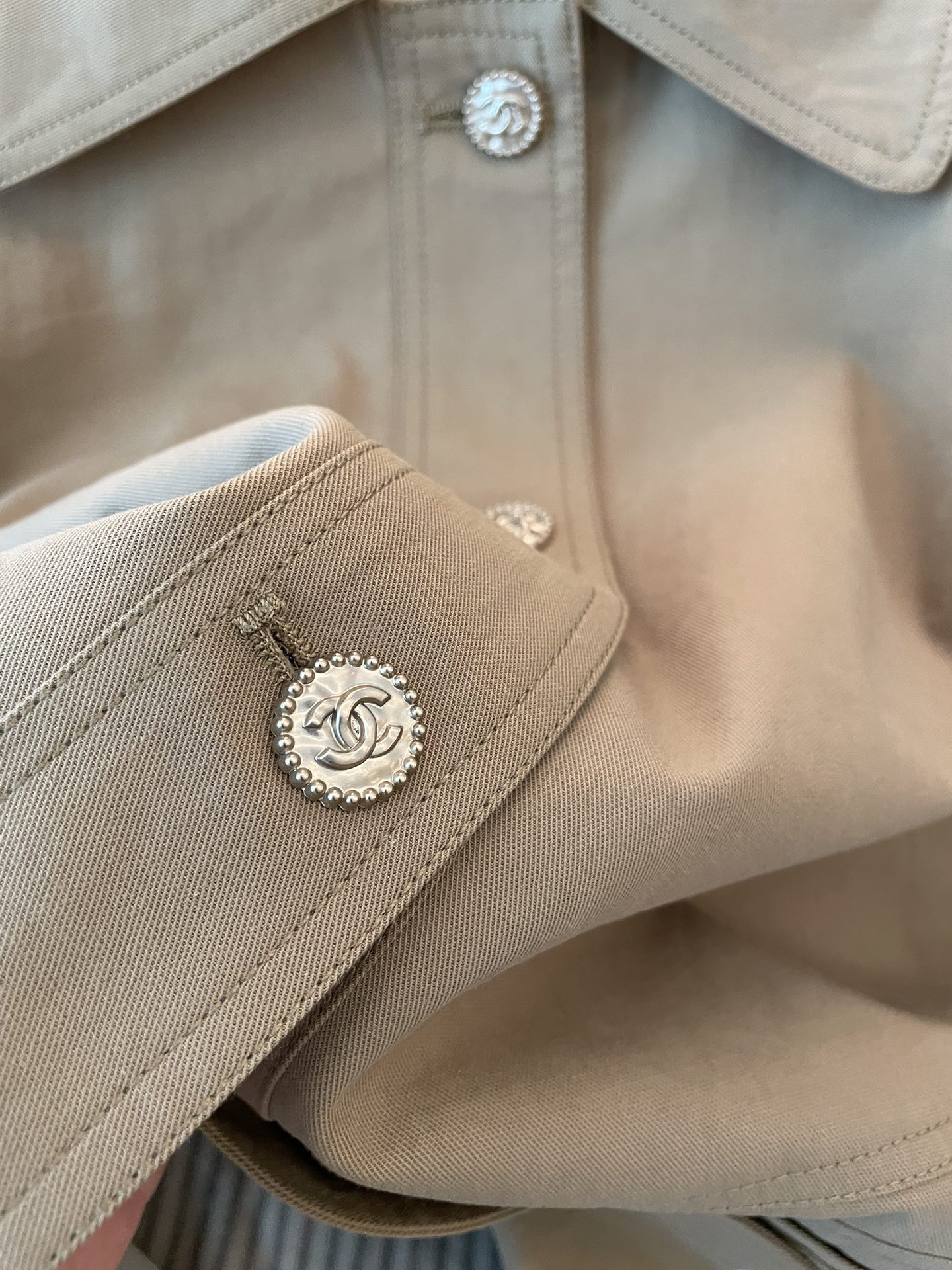 Chanel Clothing-225