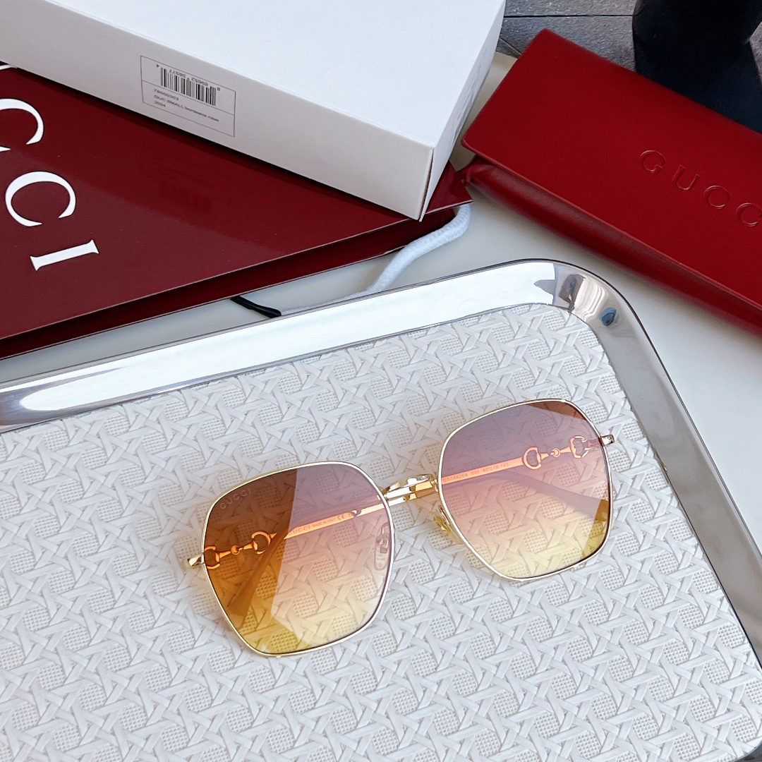 Gucci glasses-25
